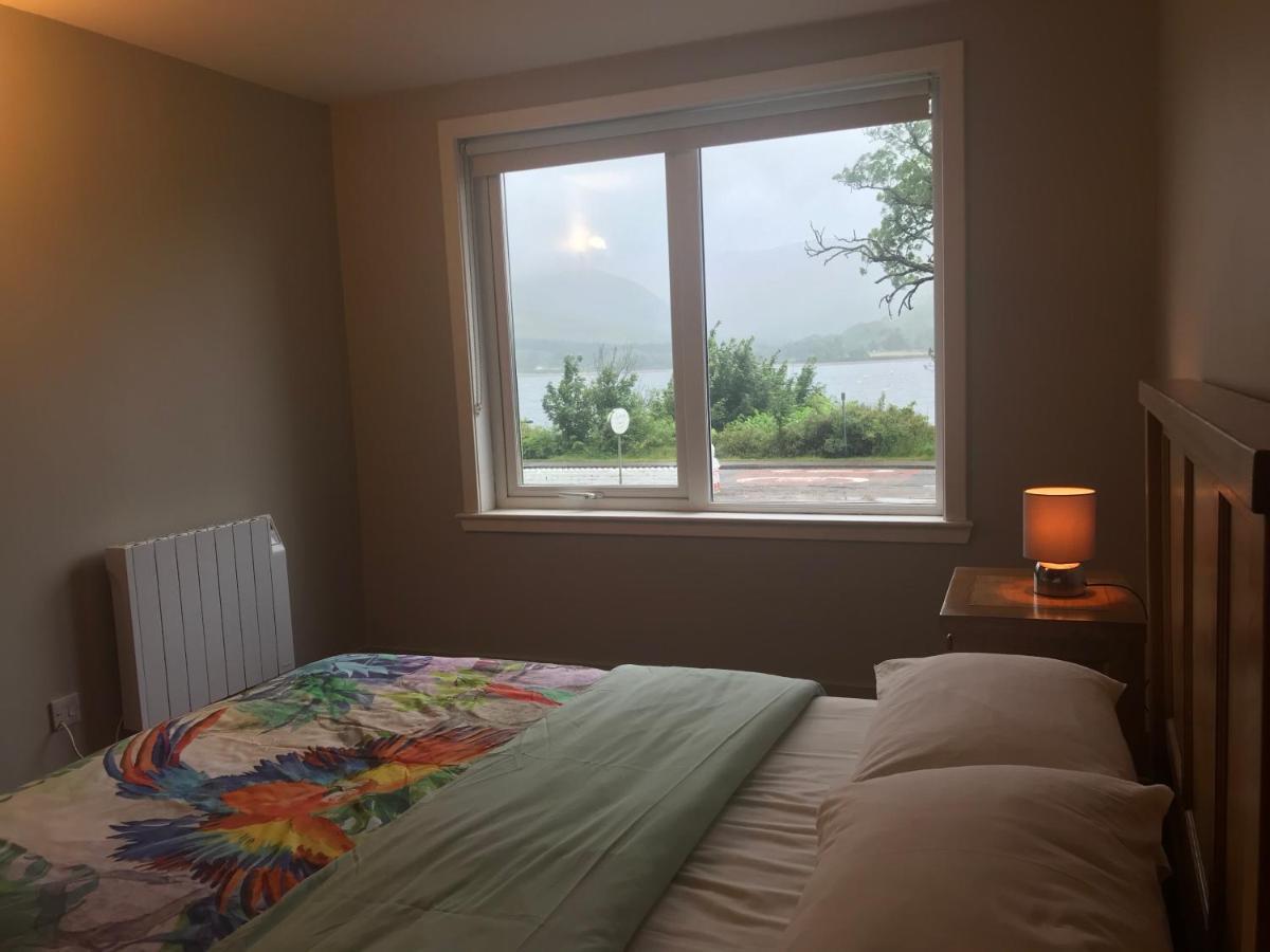 Appin, Beautiful Lochside Apartment With Balcony 威廉堡 外观 照片